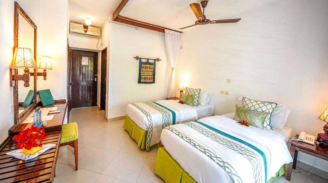 Papillon Lagoon Reef Hotel 3*